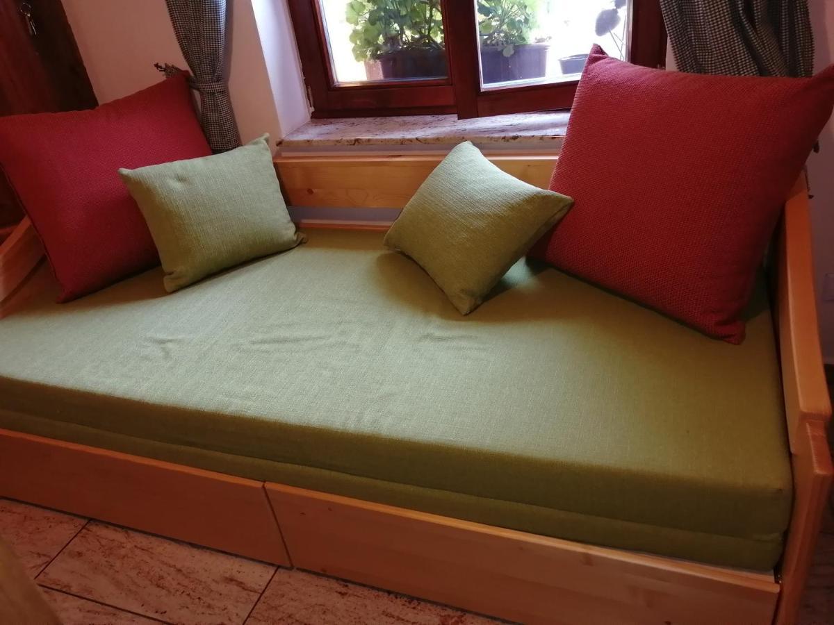 Burg Nad Banskou Stiavnicou Guest House Stiavnicke Bane Luaran gambar