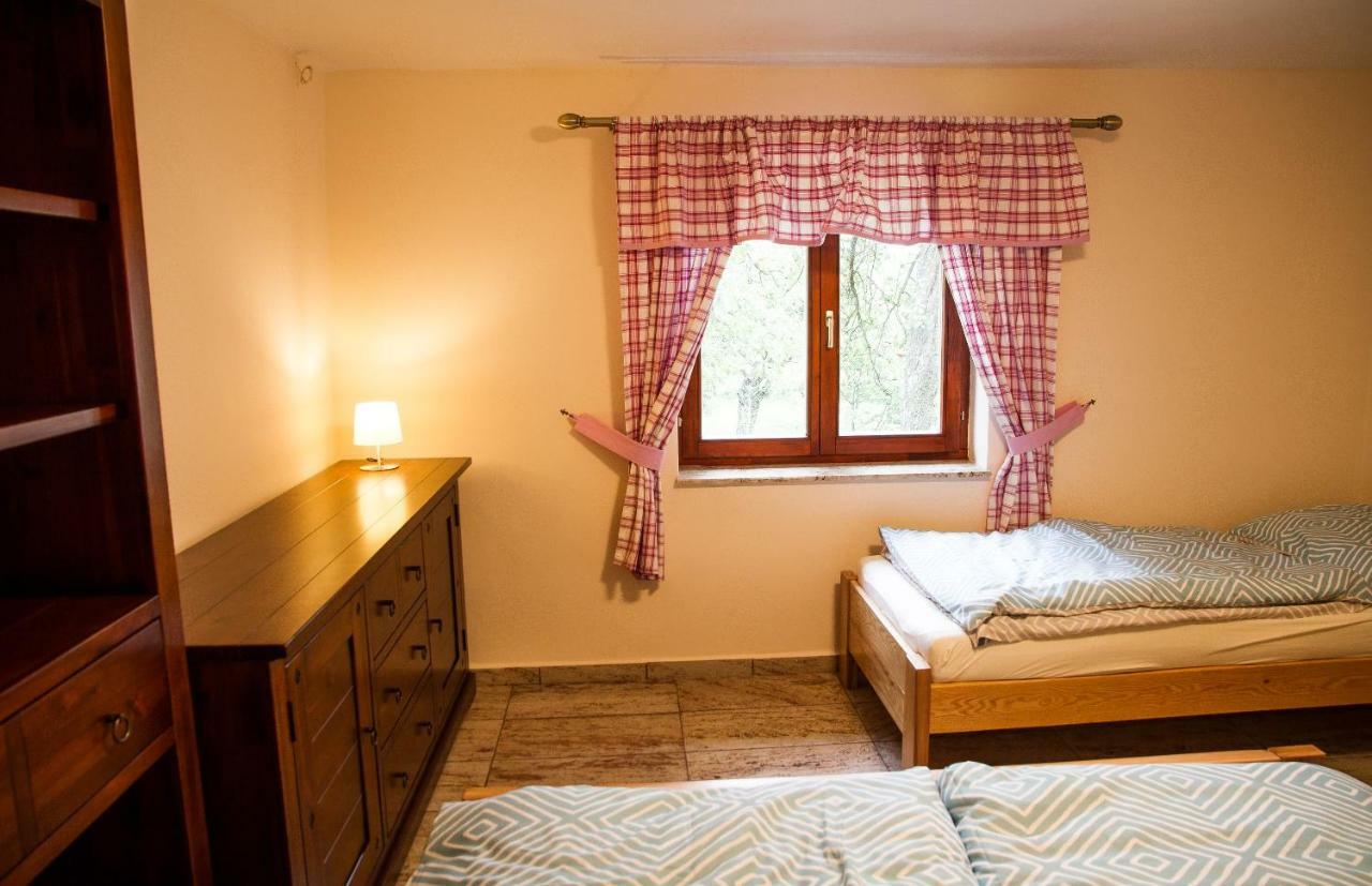 Burg Nad Banskou Stiavnicou Guest House Stiavnicke Bane Luaran gambar