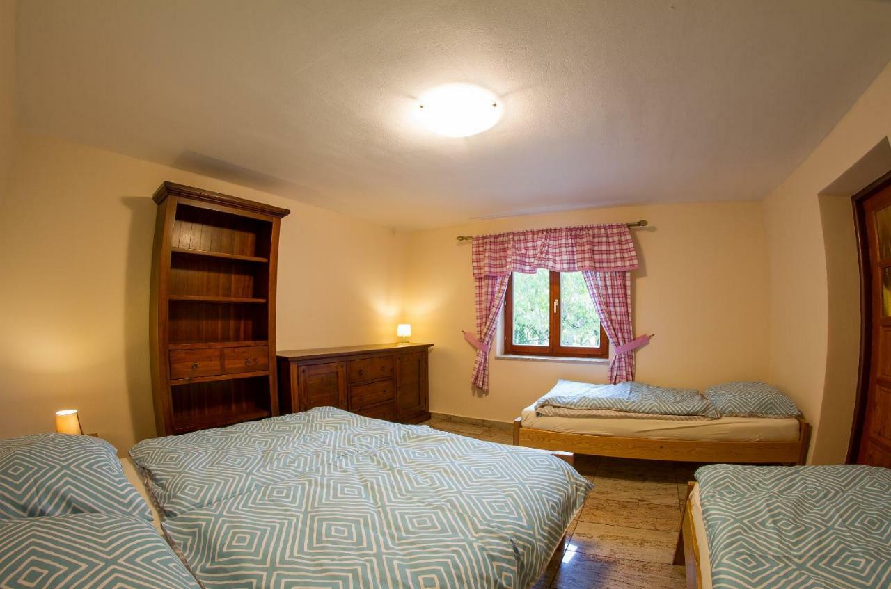 Burg Nad Banskou Stiavnicou Guest House Stiavnicke Bane Luaran gambar