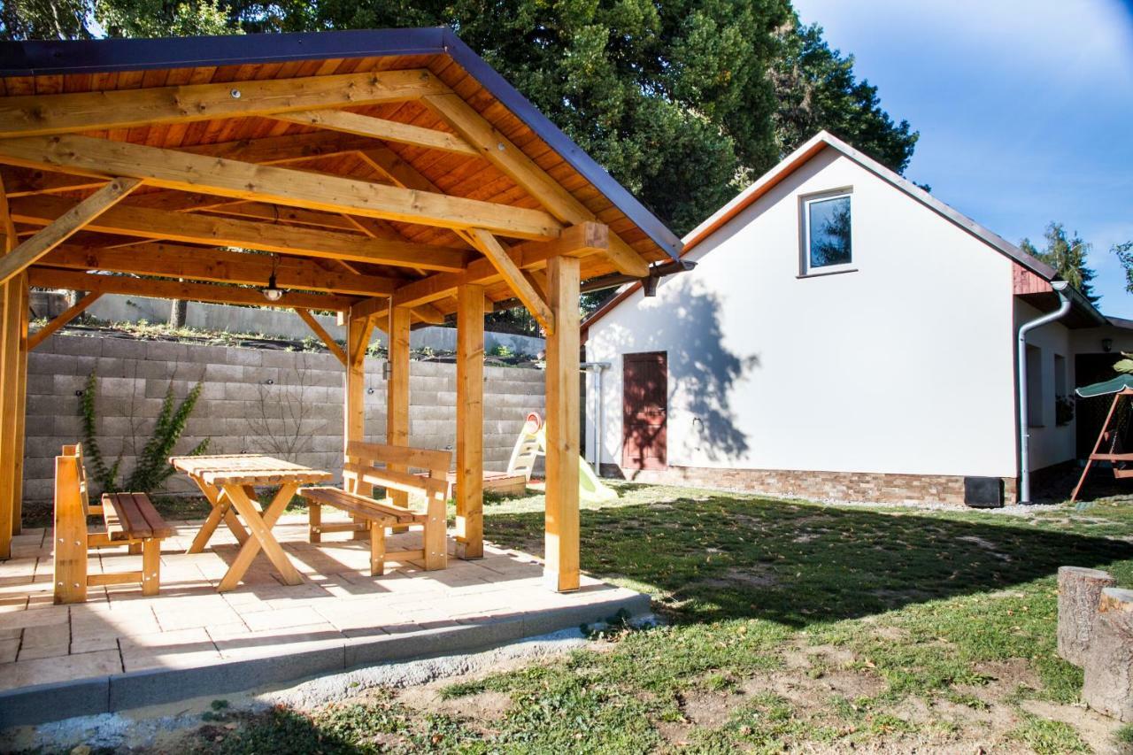 Burg Nad Banskou Stiavnicou Guest House Stiavnicke Bane Luaran gambar